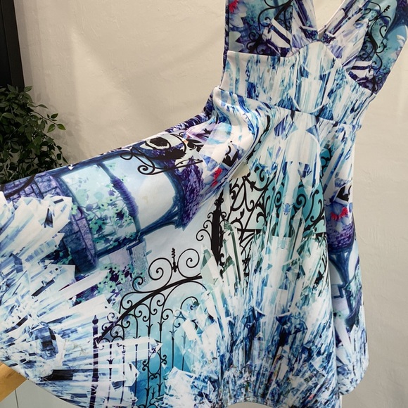 Lipsy London Neoprene circle skirt skater dress fitted bodice - Picture 3 of 15